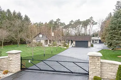 7394 Calvert Drive, Strathroy-caradoc, On N7g 3h5