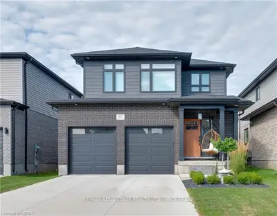 905 Lennon Way, London North, On N6g 0w9