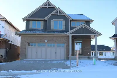47 Keba Crescent E, Tillsonburg, On N4g 0k7