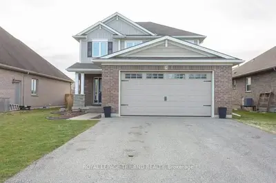72 TREADWELL Street, Aylmer, ON N5H 3J5