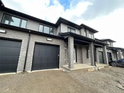 3575 Southbridge Avenue 13, London South, On N6l 1k3