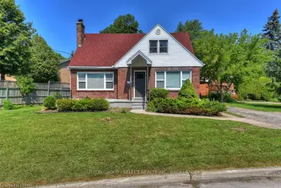 366 Cedar Avenue, London North, On N6g 1e7