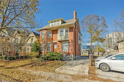 250 Hyman Street 3, London East, On N6a 1n5