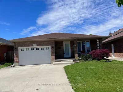 1778 Jalna Boulevard, London South, On N6e 3s5