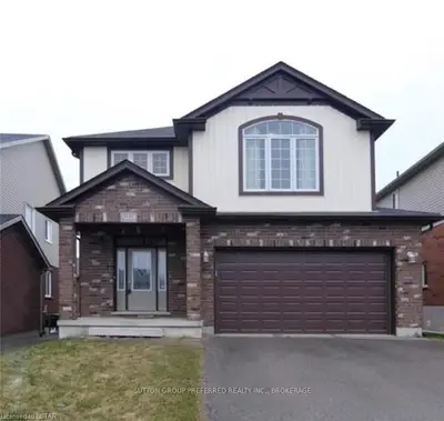 1157 Oakcrossing Road, London North, On N6h 0e9