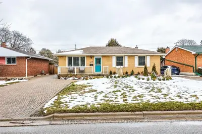 17 ALDBOROUGH Avenue, St. Thomas, ON N5R 2S8