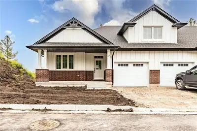 175 GLENGARIFF Drive 43, Southwold, ON N5P 0G1