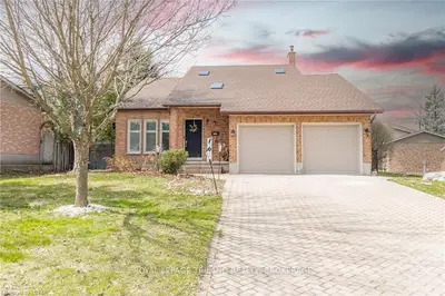 9 Silverbrook Drive, London North, On N5x 3a5