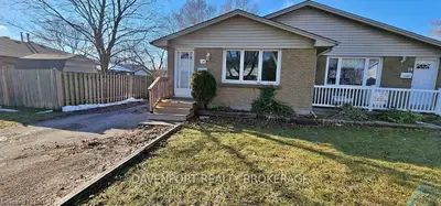 14 Mohegan Crescent, London East, On N5v 2x6