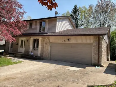 727 Barclay Road 1, London South, On N6k 1k4