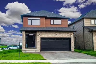3096 Turner Crescent, London South, On N6m 0j8
