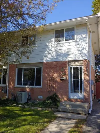 24 Denlaw Road, London North, On N6g 3l4