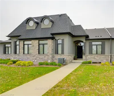 2469 Meadowlands Way, London North, On N6g 0p1