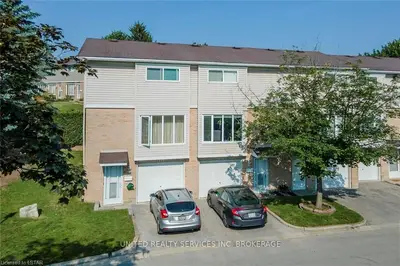 320 Westminster Avenue 118, London South, On N6c 5h5
