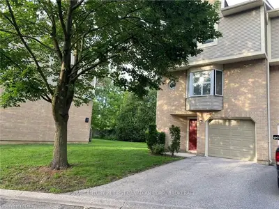 9 Ailsa Place 89, London South, On N5z 4z6