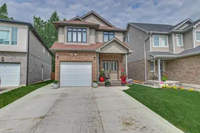 81 Yvonne Crescent, London South, On N5z 0a5