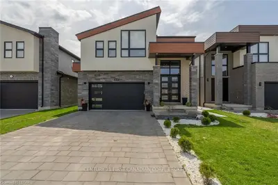 1252 Medway Park Drive, London North, On N6g 0v7