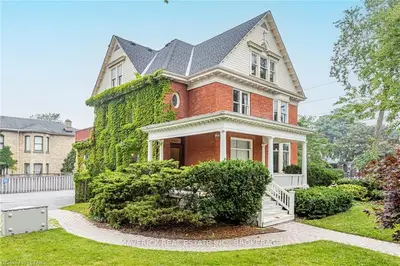 521 Colborne Street, London East, On N6b 2t6