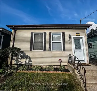 184 Maitland Street, London East, On N6b 2x7