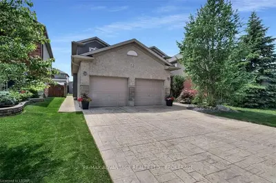 1338 Coronation Drive, London North, On N6g 0b4