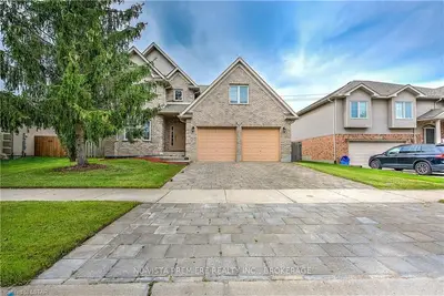 786 Whitehaven Crescent, London North, On N6g 4v6