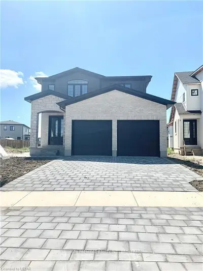2204 Saddlerock Avenue, London North, On N6g 3x3