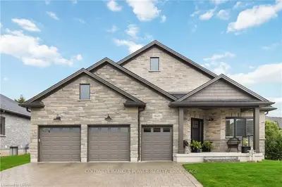 1626 Ed Ervasti Lane, London South, On N6k 5r7