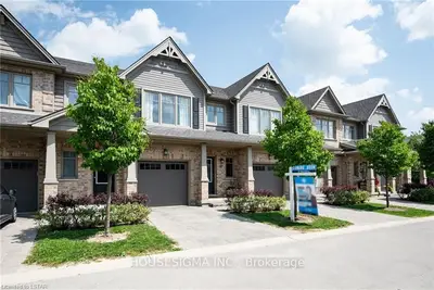 1924 Cedarhollow Boulevard 95, London North, On N5x 0k3