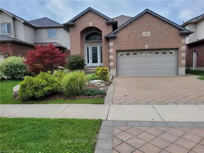 1820 Seymour Crescent, London North, On N6g 5n6