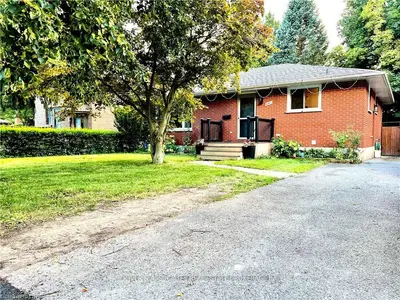 341 Vesta Road Upper, London East, On N5y 1e9