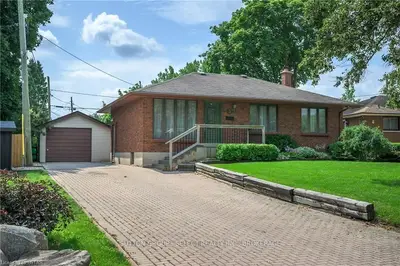 5 Laurentian Drive S, London East, On N5w 1n8