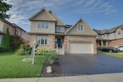 703 SPITFIRE Street, Woodstock, ON N4T 0B1