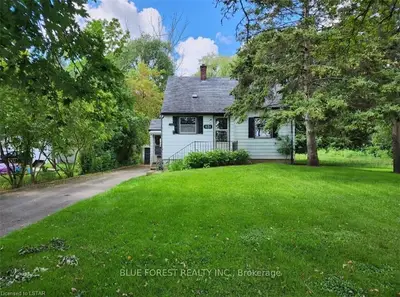 1131 Crumlin Side Road, London East, On N5v 1r6
