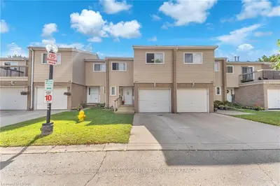 711 Osgoode Drive 19, London South, On N6e 2c8