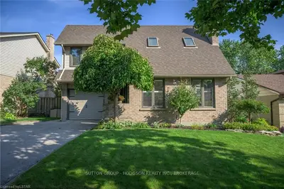 6 Ski View Road, London South, On N6k 3h4