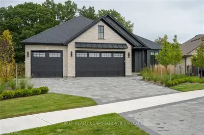 2131 Lockwood Crescent, Strathroy-caradoc, On N0l 1w0