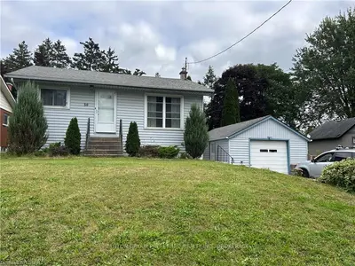 30 TILLSON Street, Tillsonburg, ON N4G 2X2