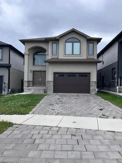 2779 ORIOLE Drive, London South, ON N6M 1E7