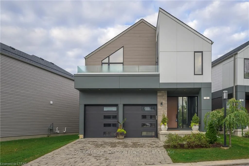 1195 RIVERSIDE DRIVE Drive 3, London North, ON N6H 0K4