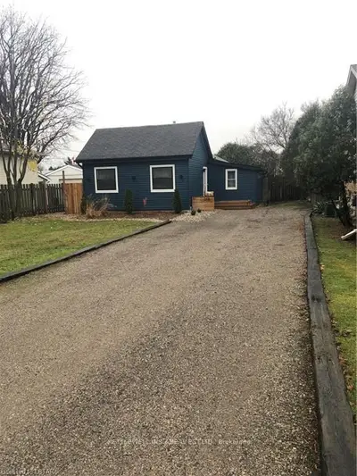 268 MCKELLAR Street, Strathroy-Caradoc, ON N7G 2Y5