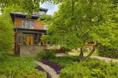 53 RIDOUT Street S, London South, ON N6C 3W9