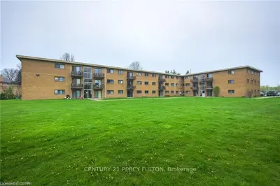1825 WHITNEY Street 310, London East, ON N5W 2W3