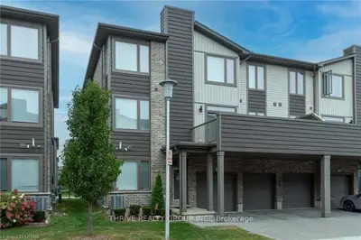 1960 Dalmagarry Road 36, London North, ON N6G 0T8