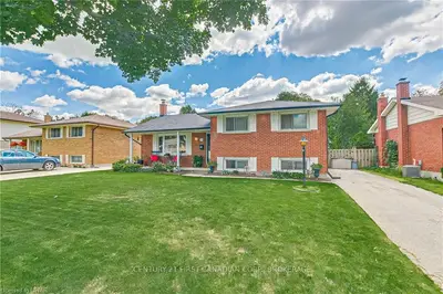 1256 VICTORIA Drive, London East, ON N5Y 4E4