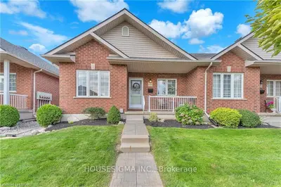 699 Southwood Way, Woodstock, On N4v 1h5