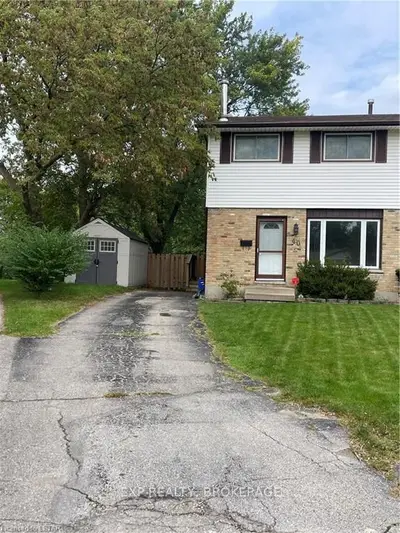 40 Culver Court, London East, ON N5V 3E8