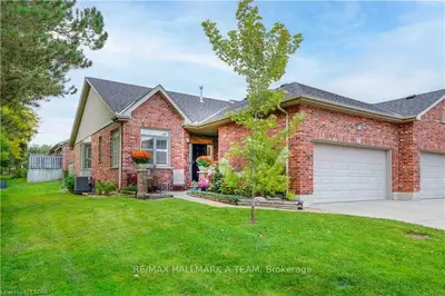 400 AMBLESIDE Drive 27, London North, ON N6G 4Y7
