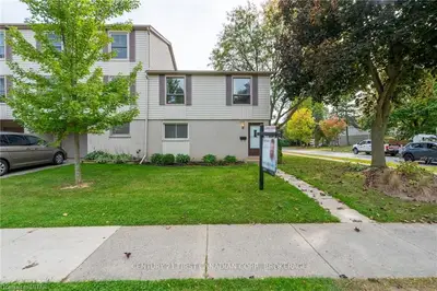 109 MCMASTER Drive, London South, ON N6K 1J3