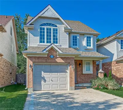 743 BLACKSMITH Street, London North, ON N6H 5R7
