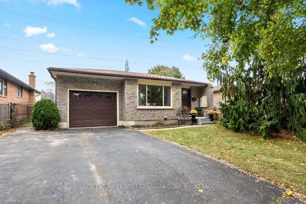 70 LYSANDA Avenue, London South, ON N5Z 4L3